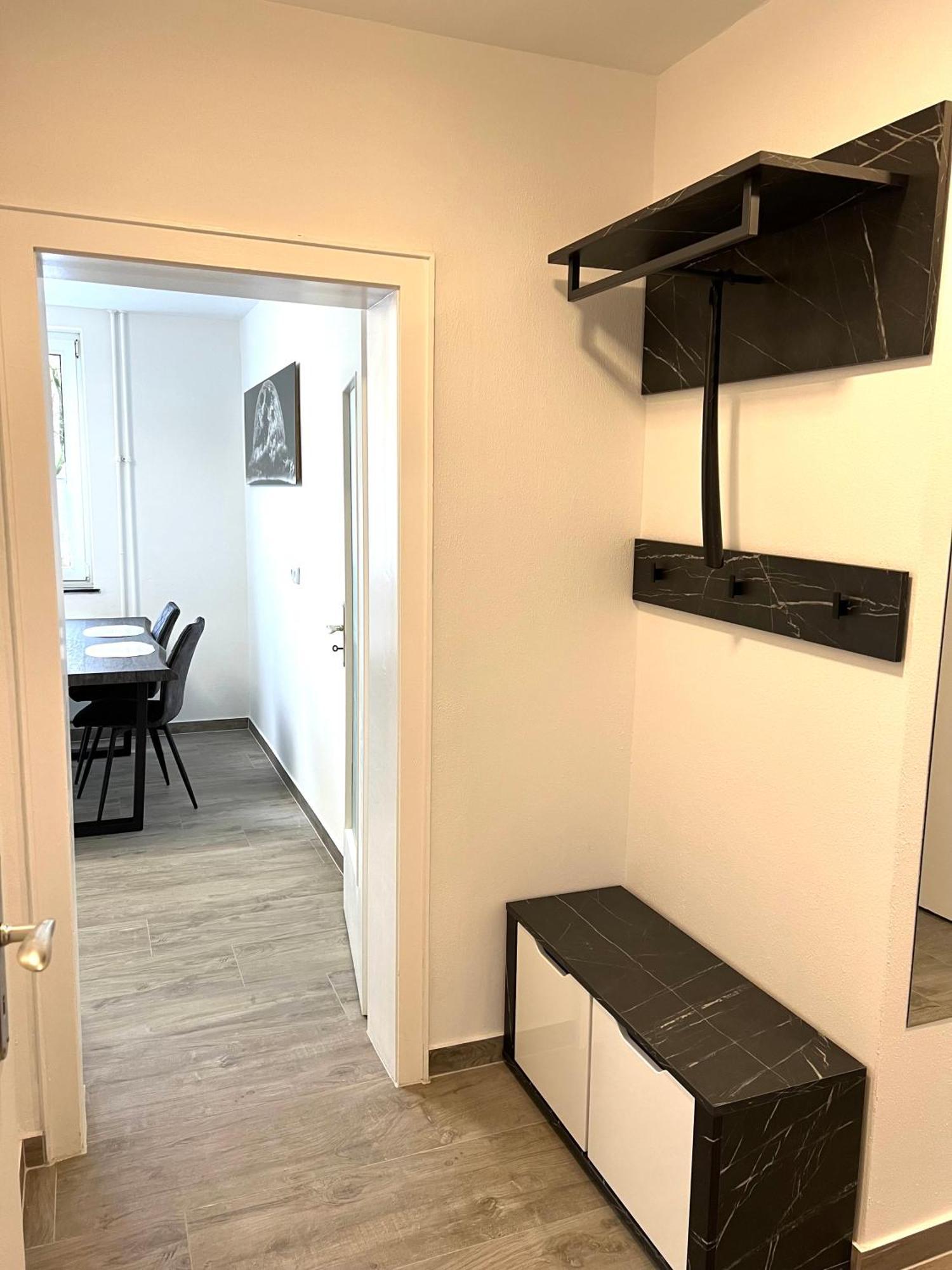 Sweet Apartment *